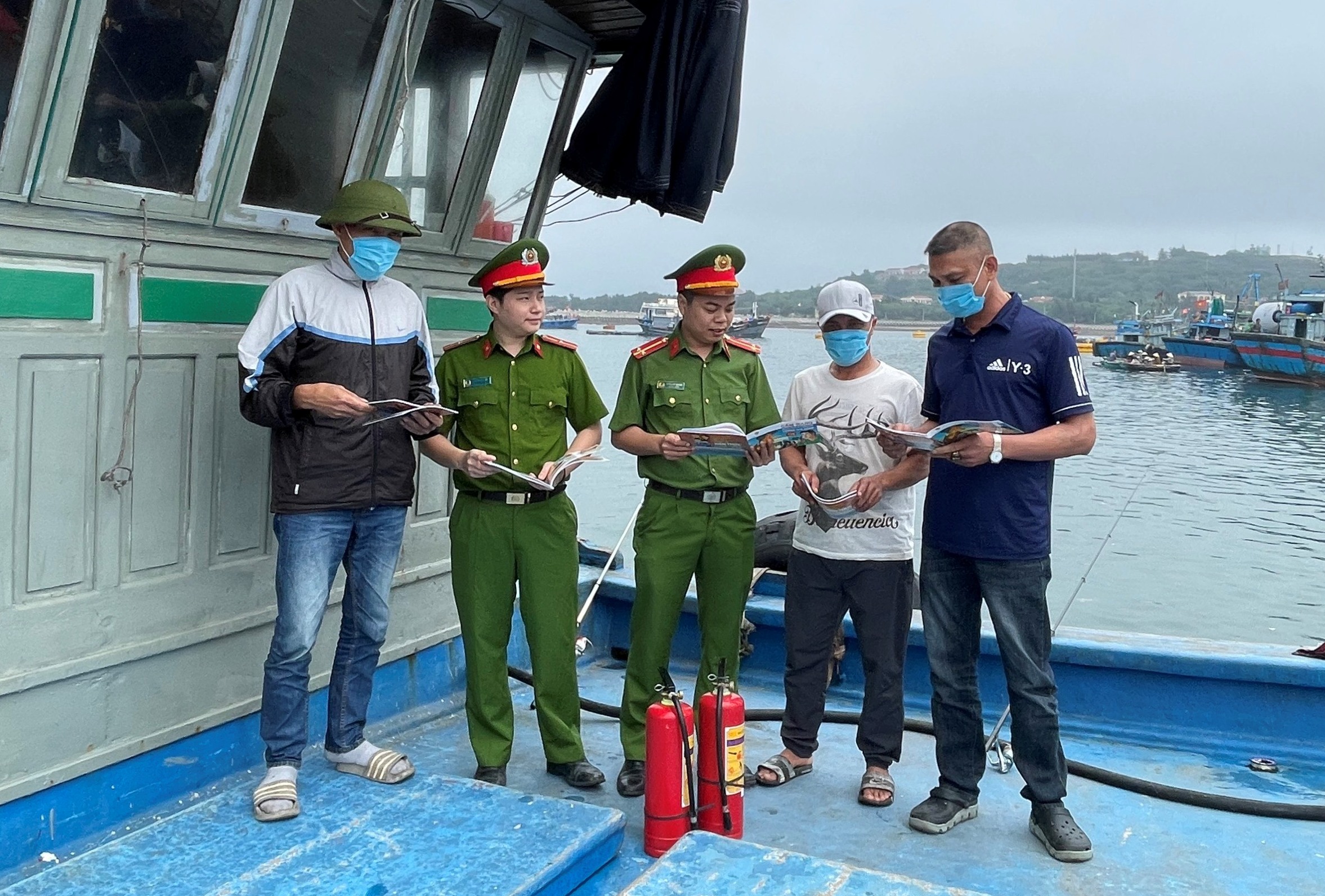 Công an huyện đảo Bạch Long Vĩ: Thường xuyên tuần tra bảo đảm an ninh trật tự